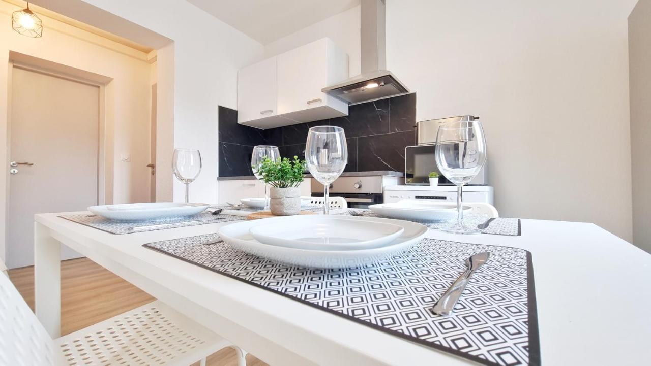 Chez Jm - Calme - Chic - Fibre - Relax Bnb Mulhouse Luaran gambar