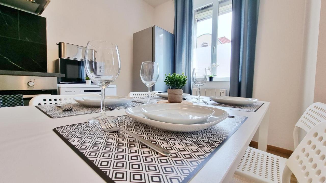 Chez Jm - Calme - Chic - Fibre - Relax Bnb Mulhouse Luaran gambar